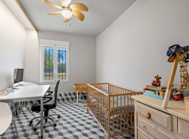Återförsäljning - Country Property - Elche