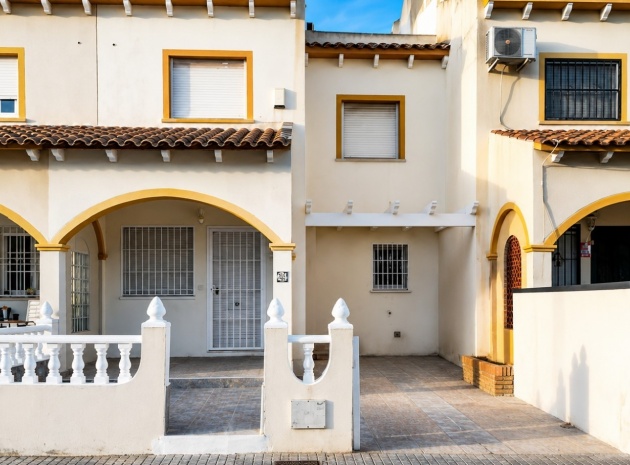 Resale - Townhouse - Playa Flamenca - perla del mar