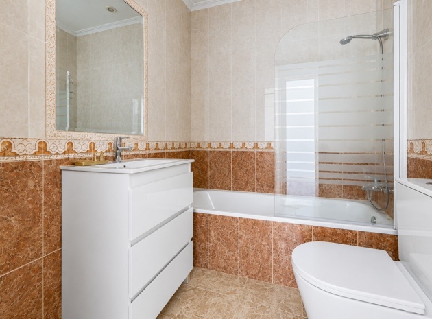 Resale - Townhouse - Playa Flamenca - perla del mar