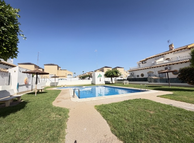 Återförsäljning - Villa - Punta Prima - los naranjos