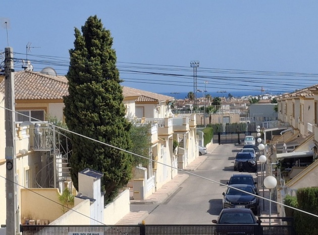 Resale - Bungalow - Playa Flamenca - las chismosas