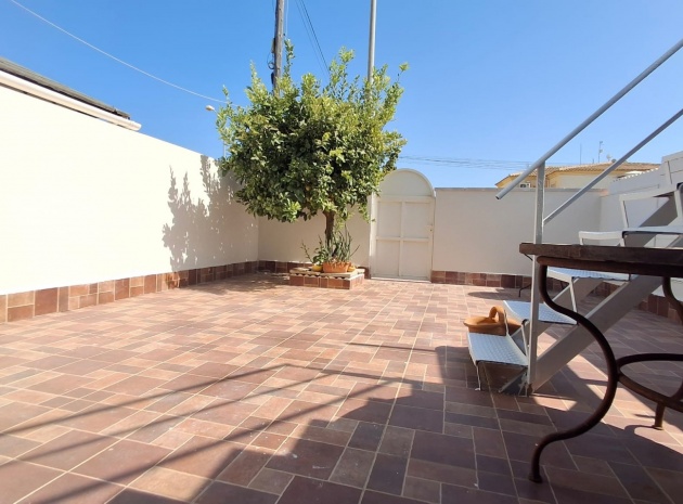 Resale - Bungalow - Playa Flamenca - las chismosas