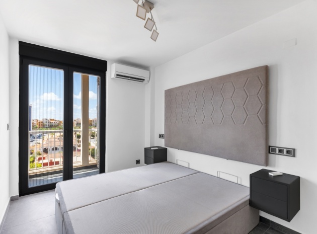 Resale - Apartment - Punta Prima - rocio del mar