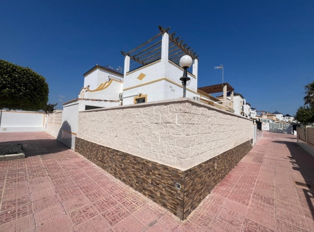 Wiederverkauf - Villa - Orihuela - Los Altos
