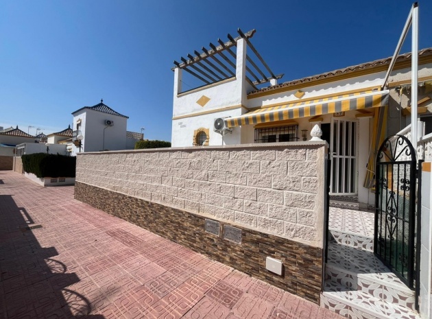 Wiederverkauf - Villa - Orihuela - Los Altos