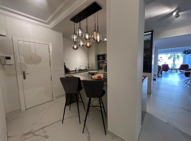 Wiederverkauf - Wohnung - Torrevieja - Torrevieja Centro