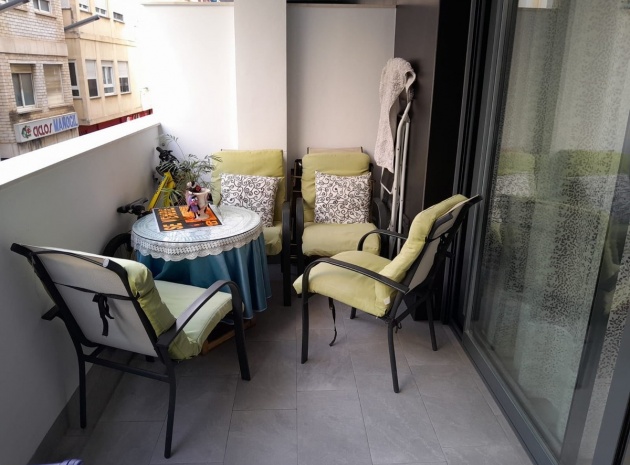 Wiederverkauf - Wohnung - Torrevieja - Torrevieja Centro