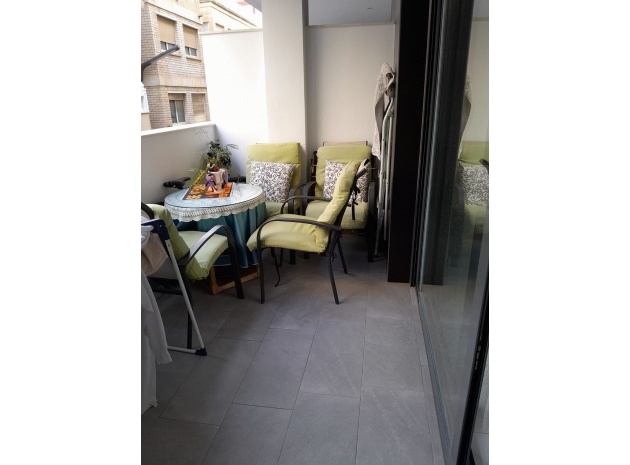 Wiederverkauf - Wohnung - Torrevieja - Torrevieja Centro
