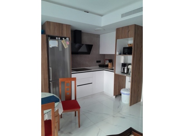 Wiederverkauf - Wohnung - Torrevieja - Torrevieja Centro