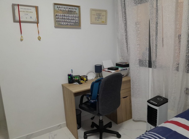 Wiederverkauf - Wohnung - Torrevieja - Torrevieja Centro