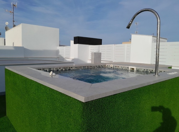 Wiederverkauf - Wohnung - Torrevieja - Torrevieja Centro