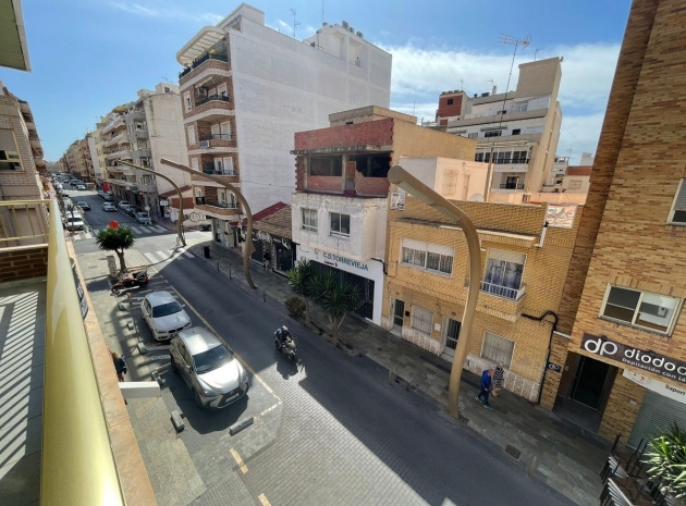 Wiederverkauf - Wohnung - Torrevieja - Torrevieja Centro