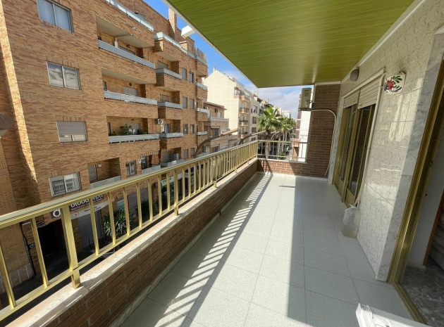 Wiederverkauf - Wohnung - Torrevieja - Torrevieja Centro