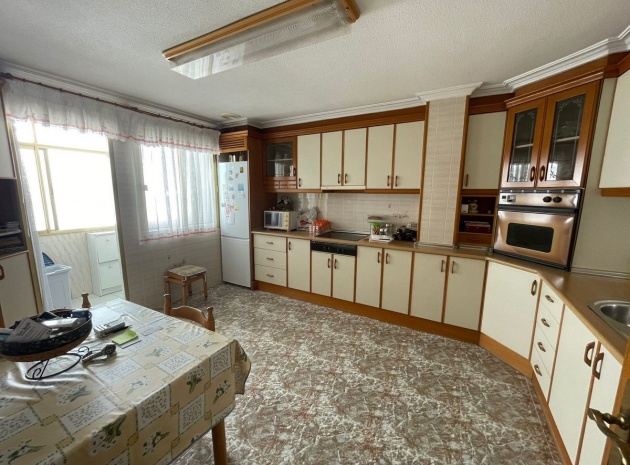 Wiederverkauf - Wohnung - Torrevieja - Torrevieja Centro