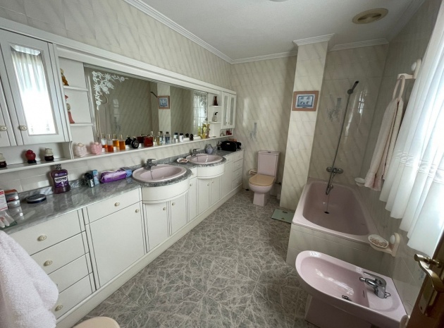 Wiederverkauf - Wohnung - Torrevieja - Torrevieja Centro