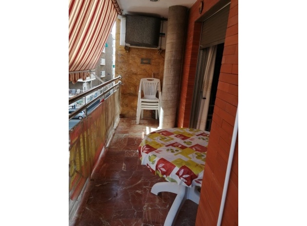 Wiederverkauf - Wohnung - Torrevieja - Torrevieja Centro