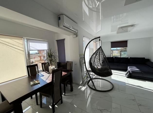 Wiederverkauf - Wohnung - Torrevieja - Torrevieja Centro