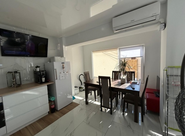 Wiederverkauf - Wohnung - Torrevieja - Torrevieja Centro