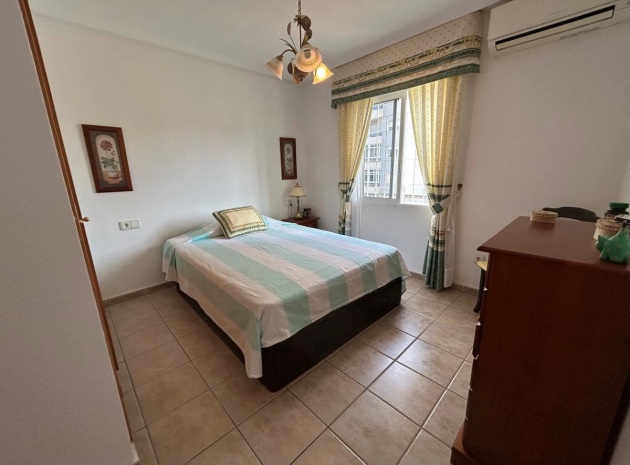 Wiederverkauf - Stadthaus - Torrevieja - Torrevieja Centro