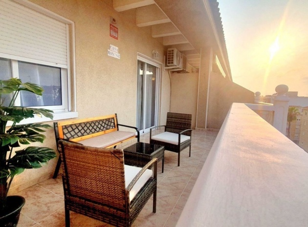 Wiederverkauf - Wohnung - Torrevieja - Torrevieja Centro
