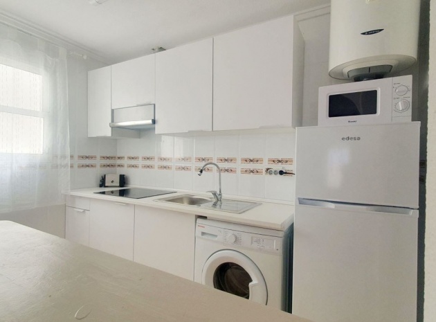 Wiederverkauf - Wohnung - Torrevieja - Torrevieja Centro