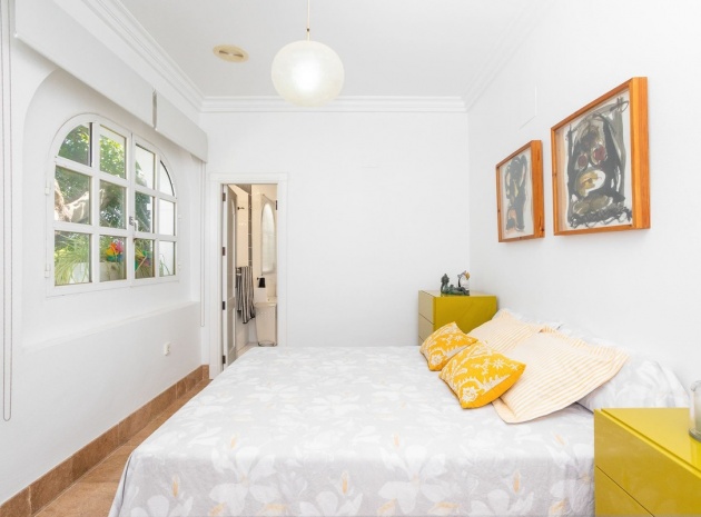 Wiederverkauf - Villa - Torrevieja - Torrevieja Centro