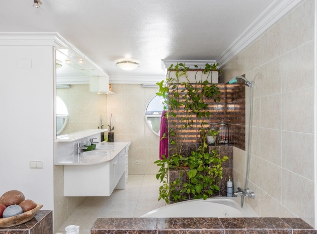 Wiederverkauf - Villa - Torrevieja - Torrevieja Centro