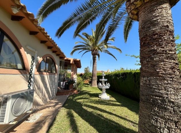 Återförsäljning - Villa - Orihuela - Cabo Roig