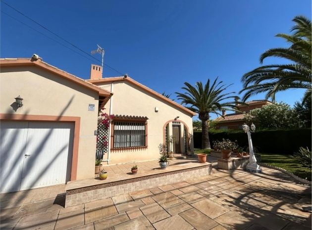 Återförsäljning - Villa - Orihuela - Cabo Roig