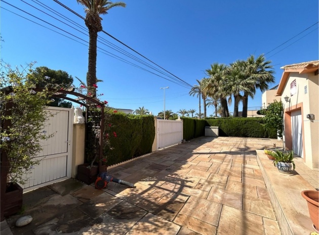 Återförsäljning - Villa - Orihuela - Cabo Roig