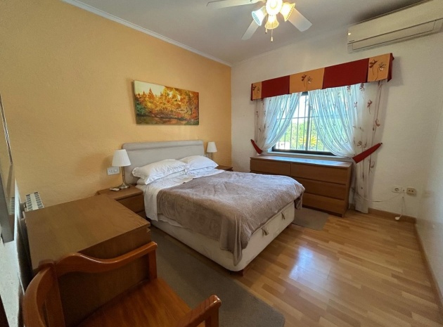 Återförsäljning - Villa - Orihuela - Cabo Roig
