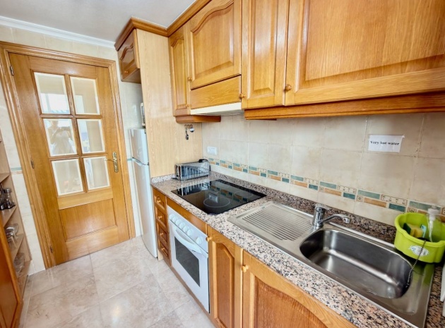 Resale - Apartment - Guardamar del Segura