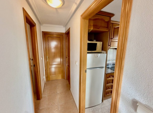 Resale - Apartment - Guardamar del Segura