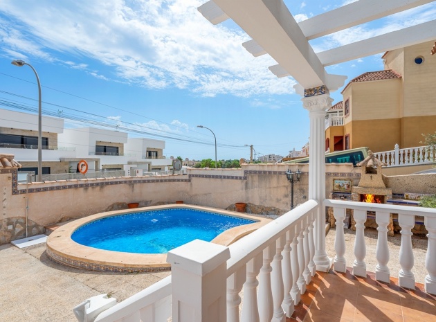 Resale - Villa - Villamartin - El Galan