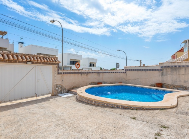 Resale - Villa - Villamartin - El Galan
