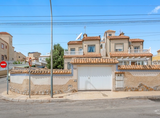 Resale - Villa - Villamartin - El Galan