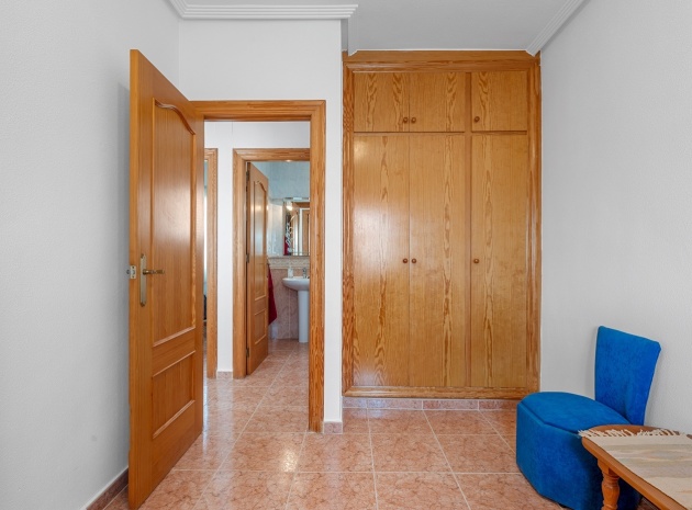 Resale - Villa - Villamartin - El Galan