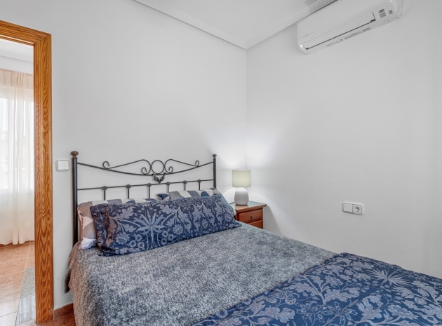 Resale - Villa - Villamartin - El Galan