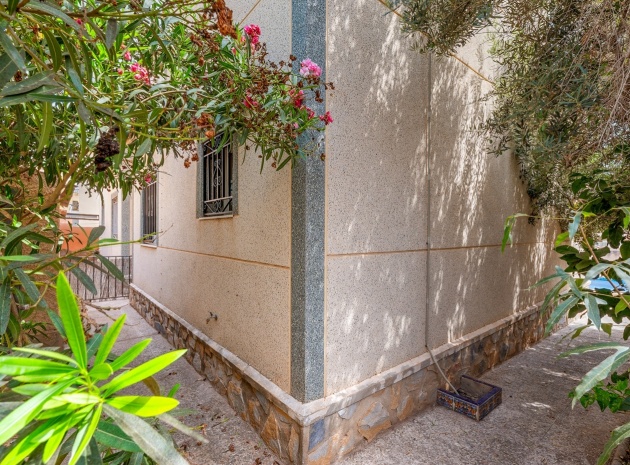 Resale - Villa - Villamartin - El Galan