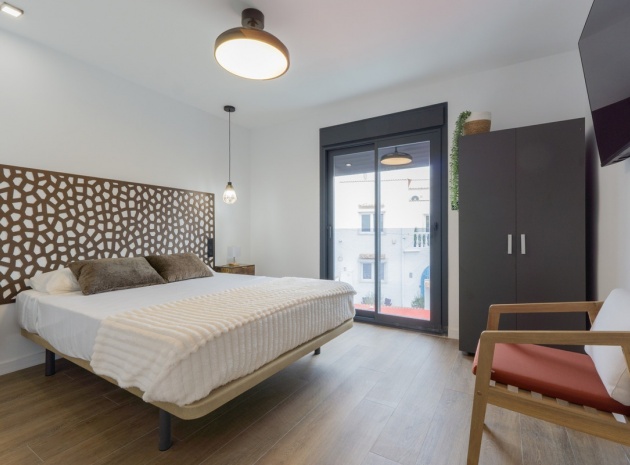 Resale - Villa - Torrevieja - Torrevieja Centro