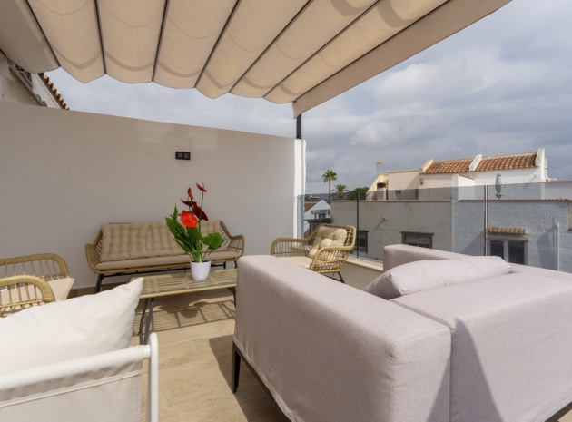 Resale - Villa - Torrevieja - Torrevieja Centro