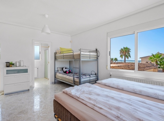 Återförsäljning - Villa - Rojales - Ciudad Quesada
