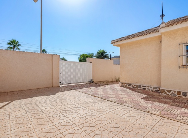 Återförsäljning - Villa - Rojales - Ciudad Quesada