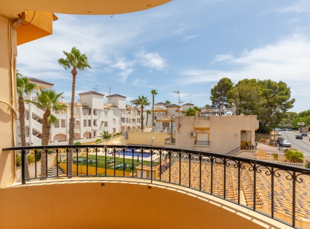 Resale - Apartment - Orihuela - Villamartin