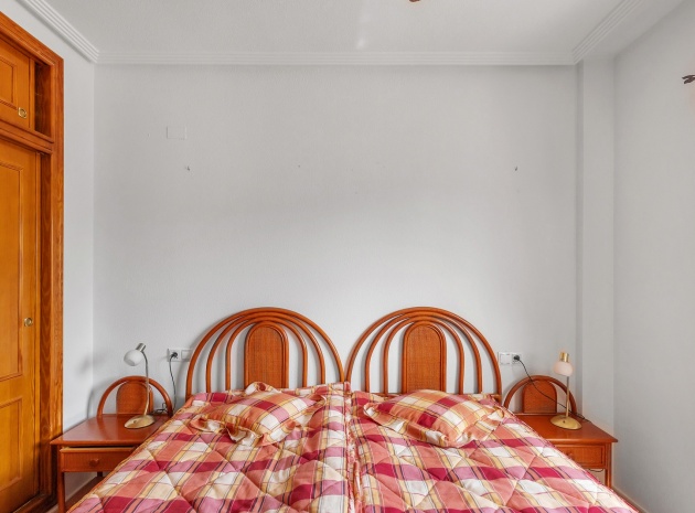 Resale - Apartment - Orihuela - Villamartin