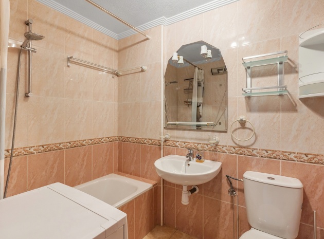 Resale - Apartment - Orihuela - Villamartin