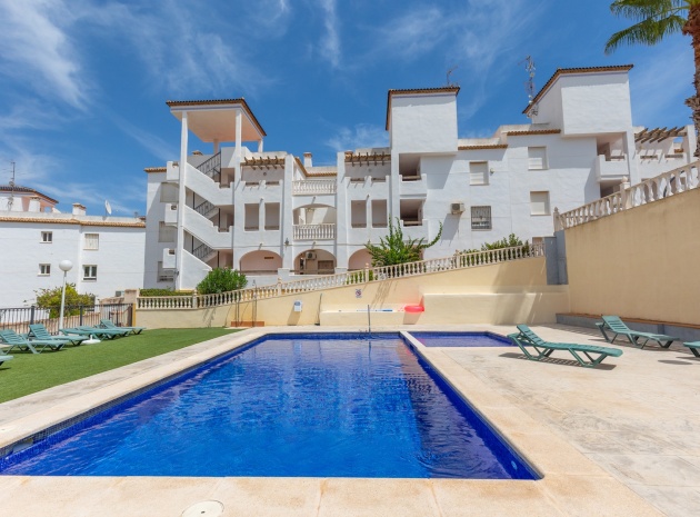 Resale - Apartment - Orihuela - Villamartin