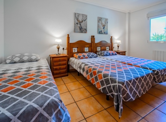 Wederverkoop - Country Property - Rojales
