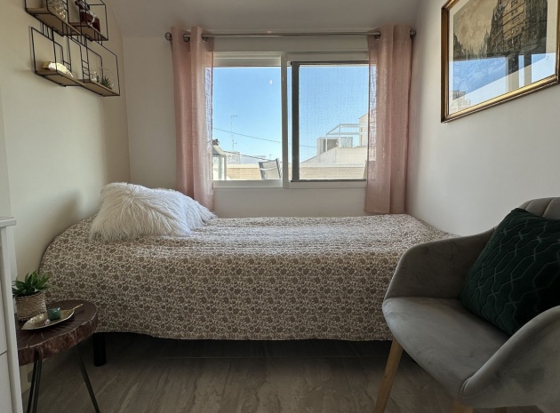 Wederverkoop - Appartement - Torrevieja - Torrevieja Centro