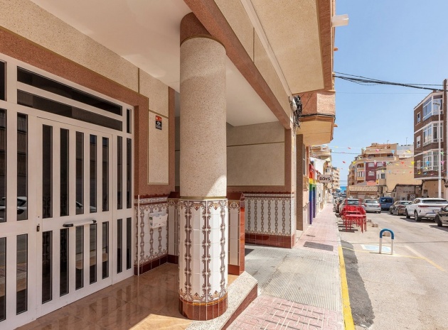 Revente - Appartement - Torrevieja - La Mata